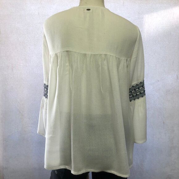 O'neill Rocco White Boho Peasant Embroidered 3/4 Sleeve Top Size Small - Picture 3 of 11